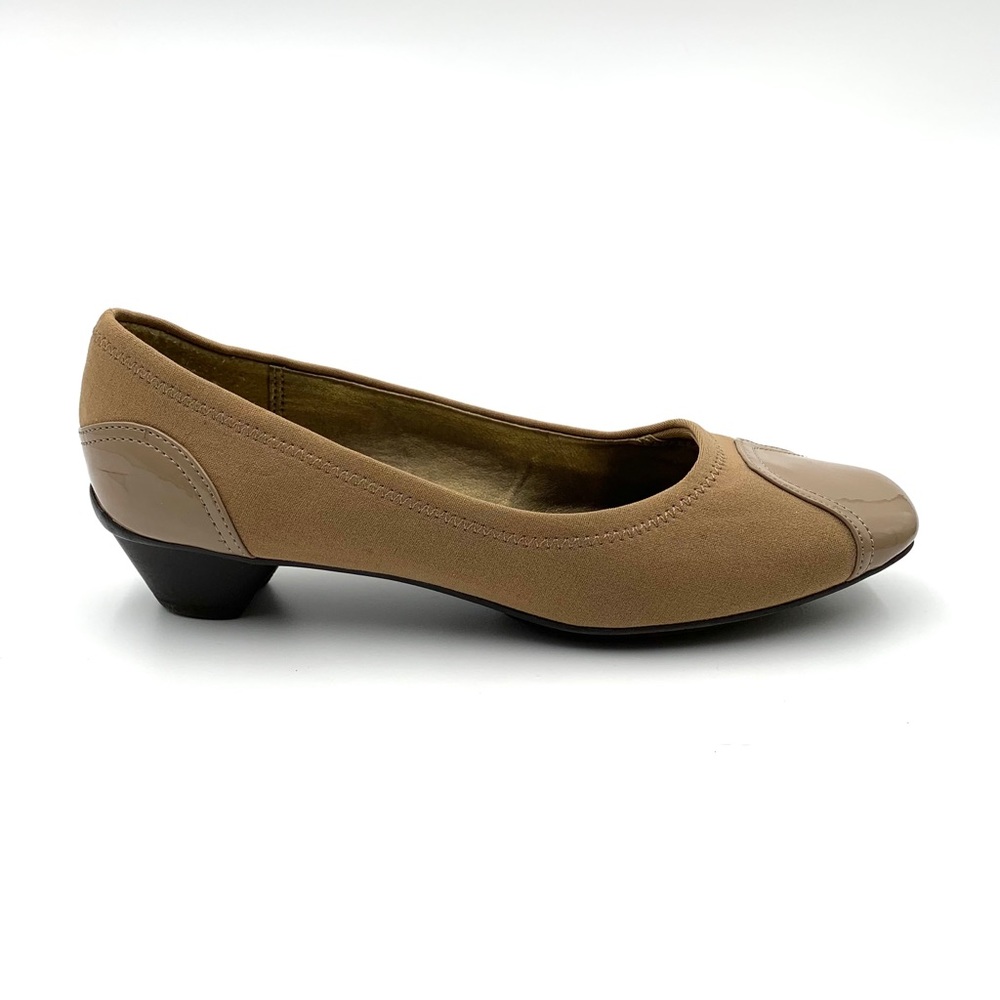 Soft Style Beige Low Heels 6.5M